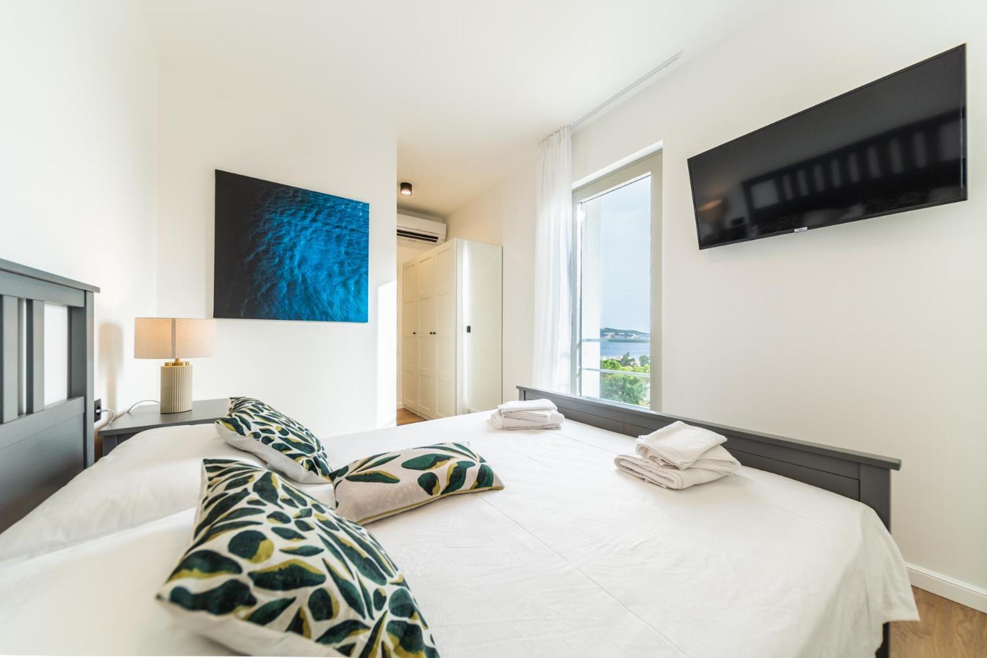 Seaside Elegance Suites Komiza Bagian luar foto