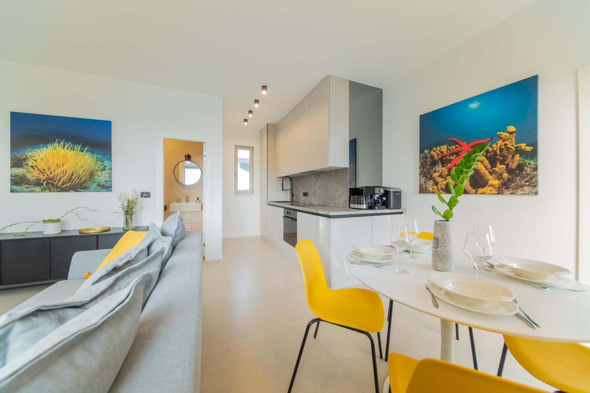 Seaside Elegance Suites Komiza Bagian luar foto