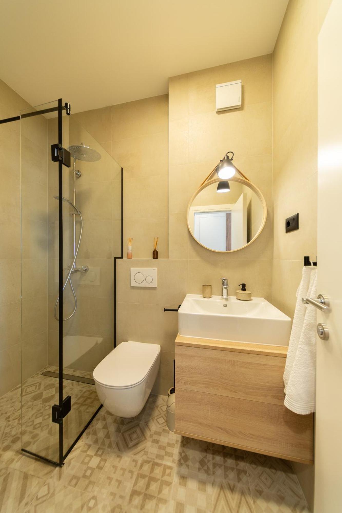 Seaside Elegance Suites Komiza Bagian luar foto